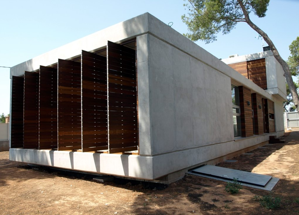 Fachada y volumen arquitectónico